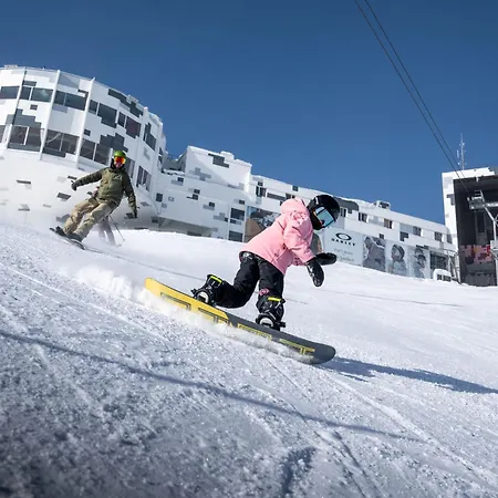 Val Signina 5-2 By Interhome Laax